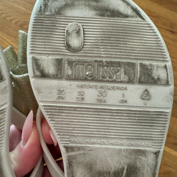 MINI MELISSA - GIRL’S GOLD BOW SANDAL - SIZE 1 - Picture 5 of 6